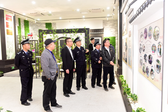 市教育局领导到我校石井校区调研